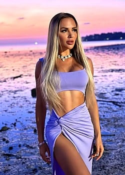 Elina Izotova